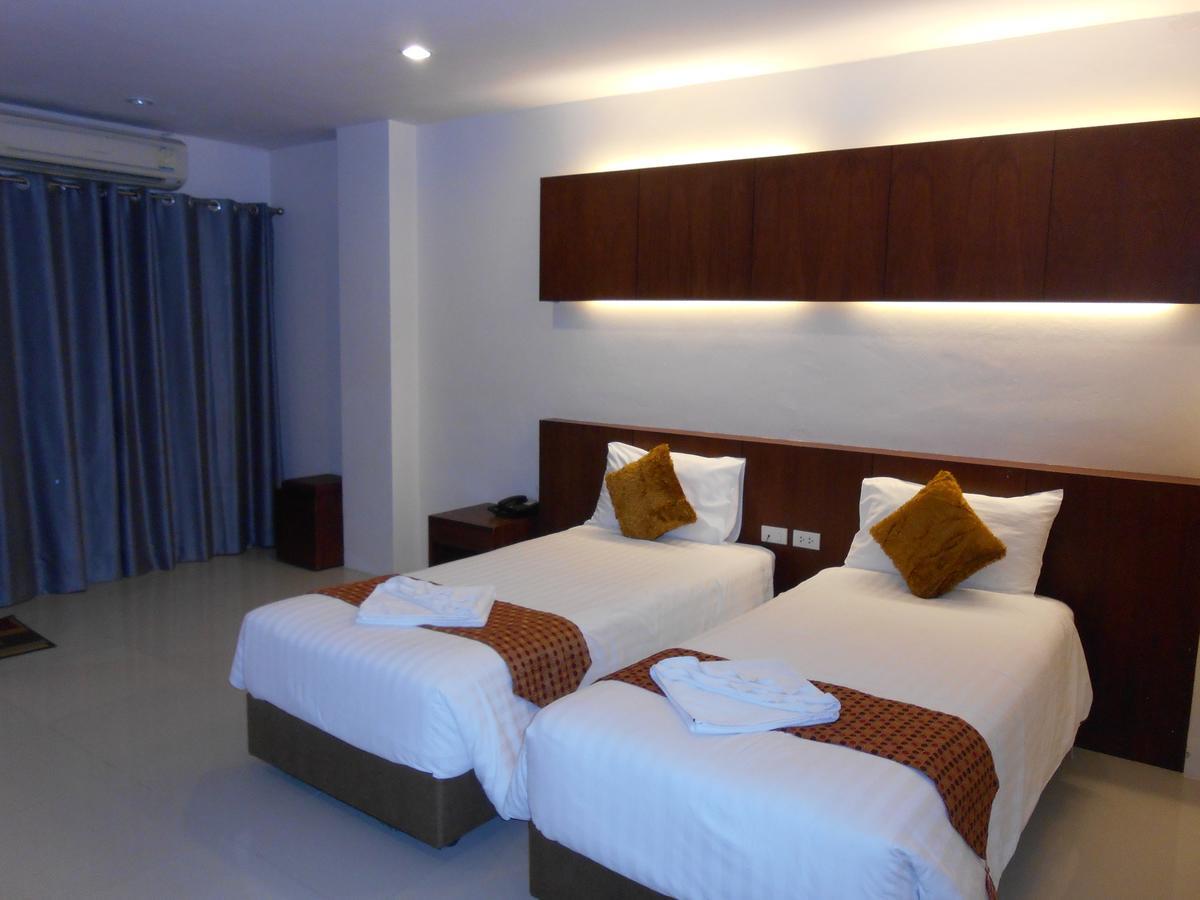 7 Sky Residency Hotell Patong Eksteriør bilde