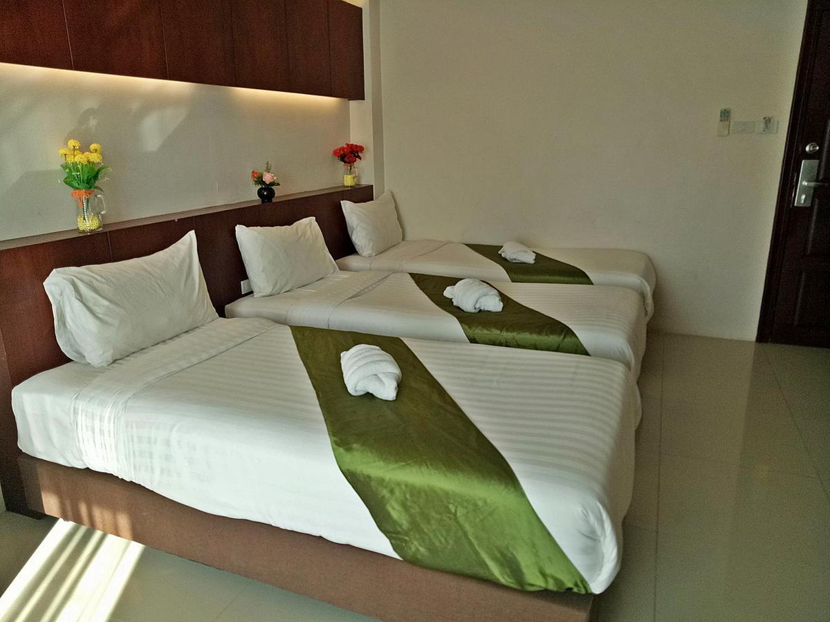 7 Sky Residency Hotell Patong Eksteriør bilde