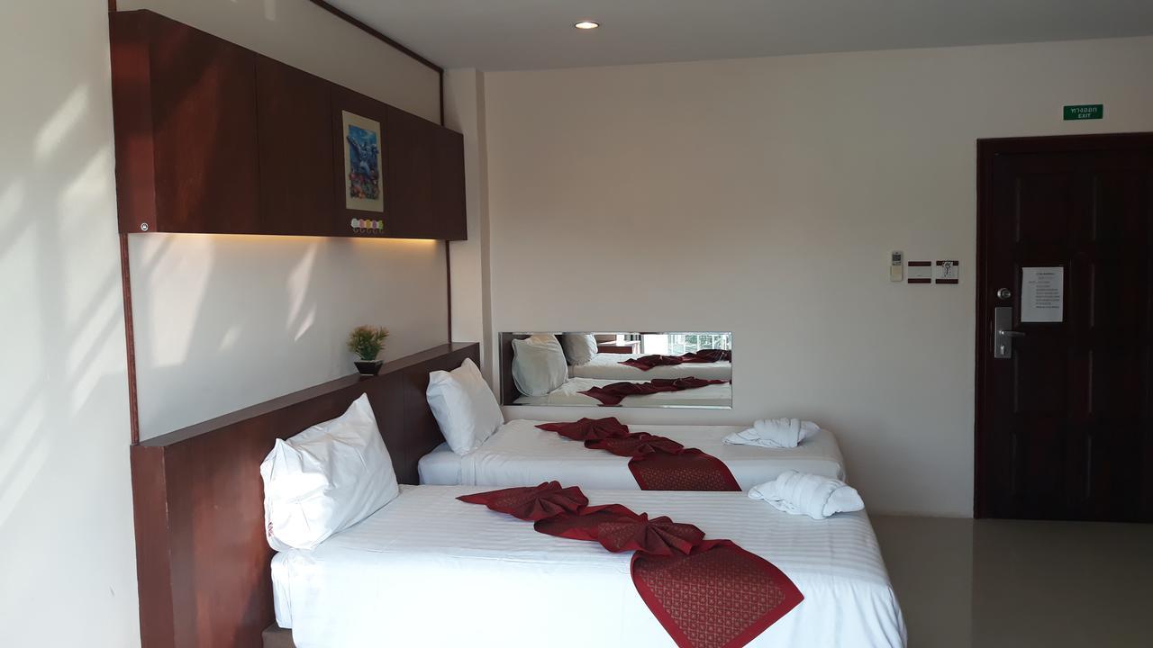 7 Sky Residency Hotell Patong Eksteriør bilde