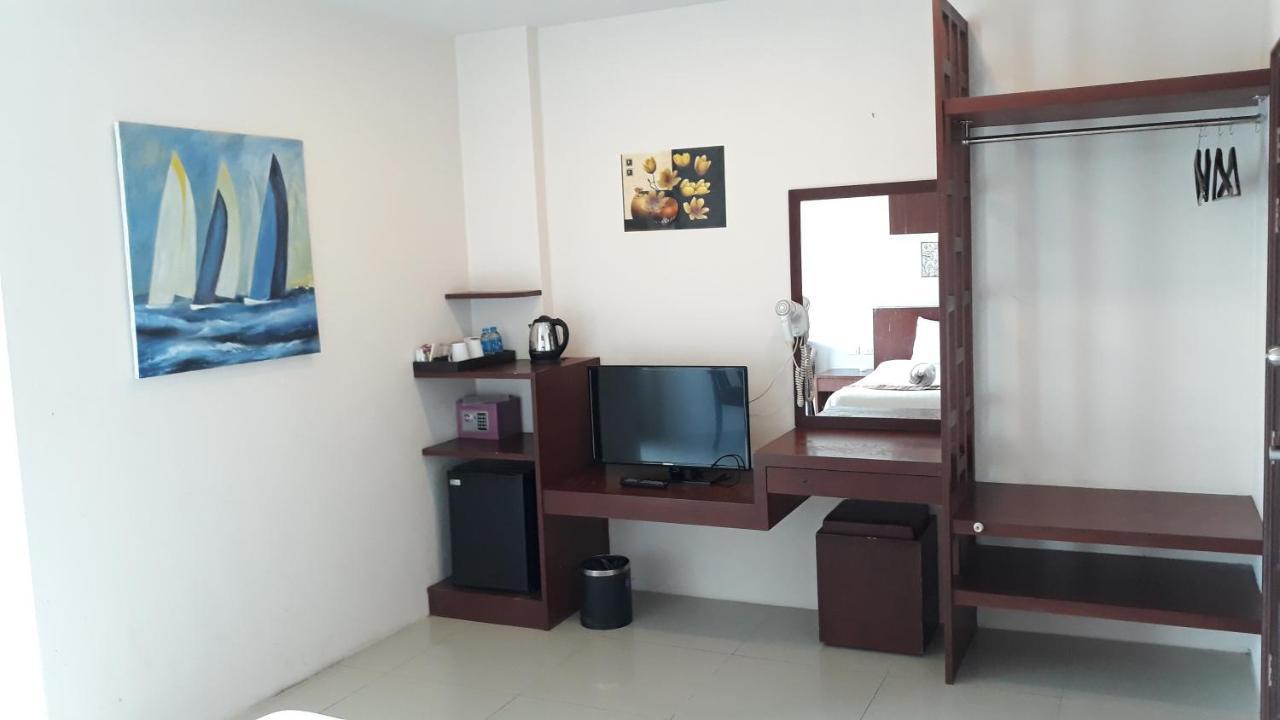 7 Sky Residency Hotell Patong Eksteriør bilde
