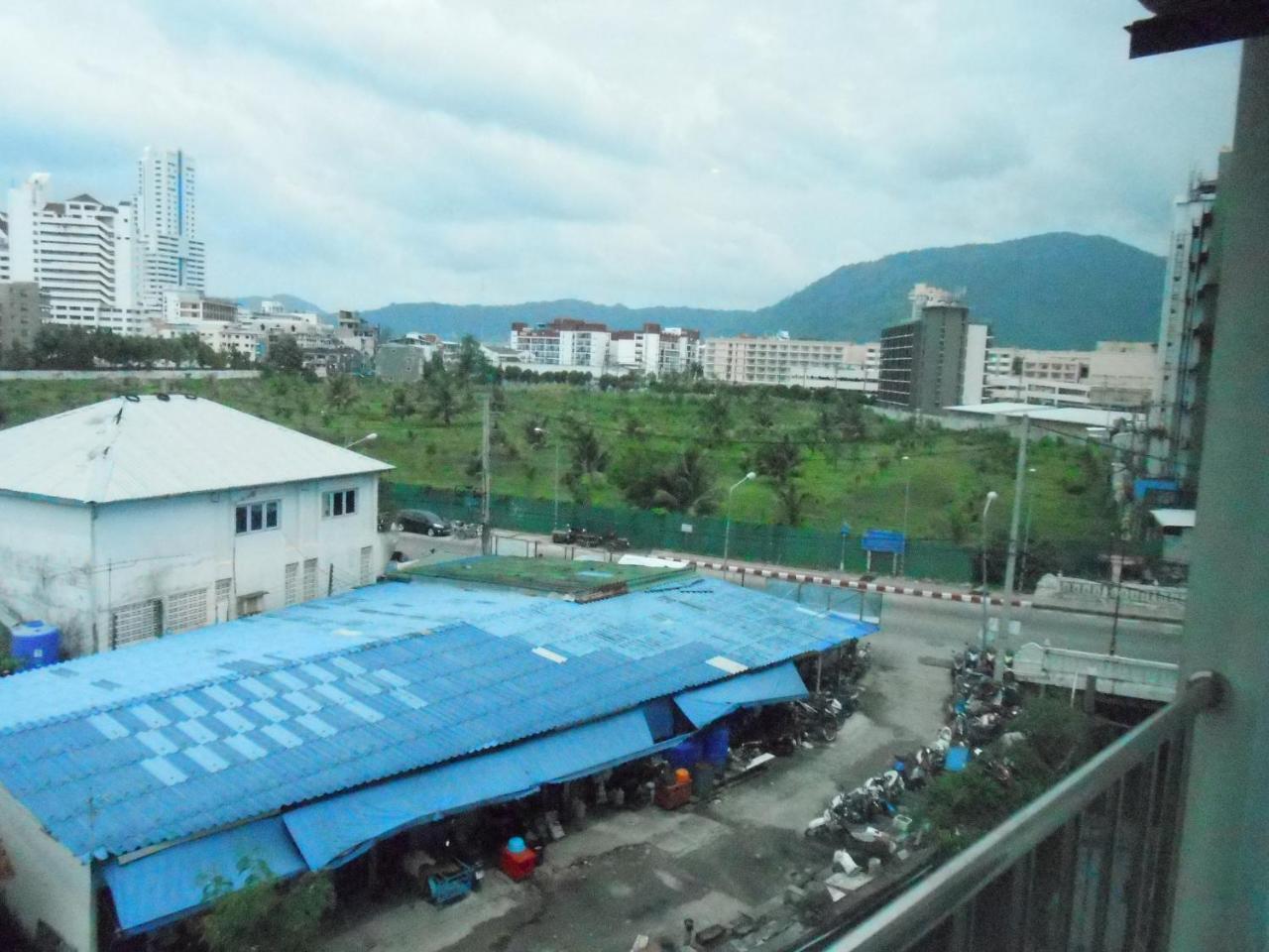 7 Sky Residency Hotell Patong Eksteriør bilde